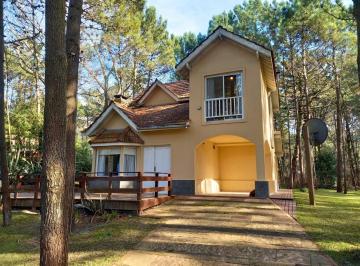 Casa · 2m² · 5 Ambientes · Cariló Cod 219 Alquiler 2026