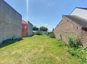 Terreno · 588m² · Lote - 588 m² en Zona Residencial - Merlo Sur