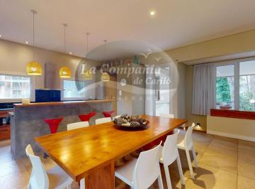 Casa · 314m² · 6 Ambientes · 1 Cochera · Cariló / Cod 551 Alquiler y Venta / Excelente!