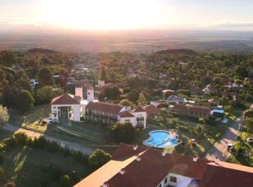 Hotel · 700m² · 13 Ambientes · 5 Cocheras · Hotel 12 Hab. 700 m² Constr. S/lote 3300 m² Merlo S. Luis