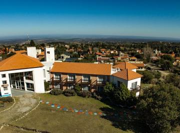 Hotel · 700m² · 13 Ambientes · 5 Cocheras · Hotel 12 Hab. 700 m² Constr. S/lote 3300 m² Merlo S. Luis