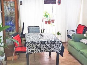 Departamento · 33m² · 2 Ambientes · Depto 2amb a 1 Cuadra de Estacion.