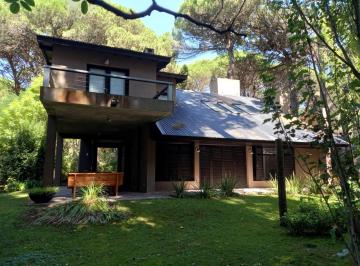 Casa · 1m² · 6 Ambientes · Carilo / Cod 631 Alquiler Temporada 2025/26