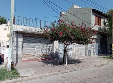 Casa de 7 ambientes, Ituzaingó · Casa en Venta en Ituzaingó Norte - Ideal Inversor
