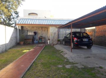 Casa de 5 ambientes, Florencio Varela · Nuevo Valor - Venta Casa Nueva con 4 Habitaciones, Fondo y Pileta en El Cruce de Varela.
