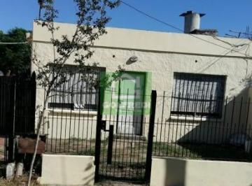 Casa de 3 ambientes, San Fernando · Casa con Galpón en Virreyes