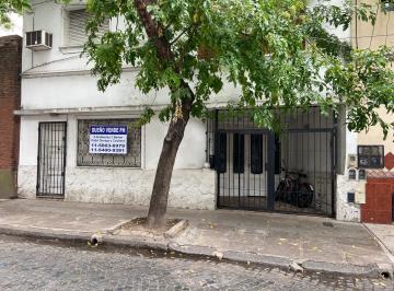 PH de 4 ambientes, Pompeya · PH Tipo Casa - 220 m² Totales - con Cochera + Patio + Parrilla + Terraza.