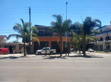 Departamento de 10 ambientes, Malvinas Argentinas · Ventas en Block 2 Amplios Locales + 8 Mono Ambientes + Oficinas