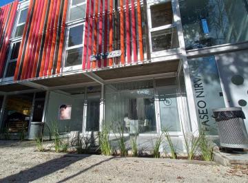 Oficina comercial · 40m² · Local en Venta 40 m² en Paseo Nirvana (Patio) - Cno Belgrano y 478 Bis - City Bell