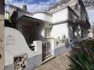 Casa · 185m² · 4 Ambientes · Casa en Venta