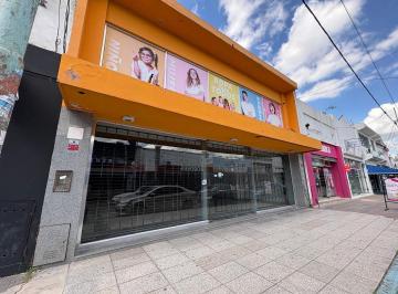 Local comercial · 300m² · Local Comercial Zarate Justa Lima Al 600 de 400 m²