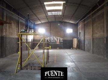 Bodega-Galpón · 650m² · 4 Ambientes · 2 Cocheras · Galpón - Temperley - Venta con Renta