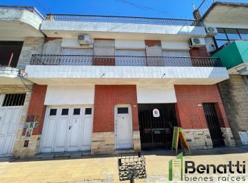 Departamento · 99m² · 3 Ambientes · Dpto 3 Ambientes en P. a con Patio, Garaje y Terraza Propia.