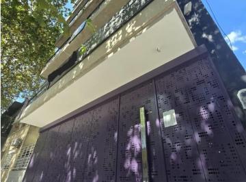 Departamento de 3 ambientes, Villa Urquiza · Excelente Departamento de 3amb. con Jardin