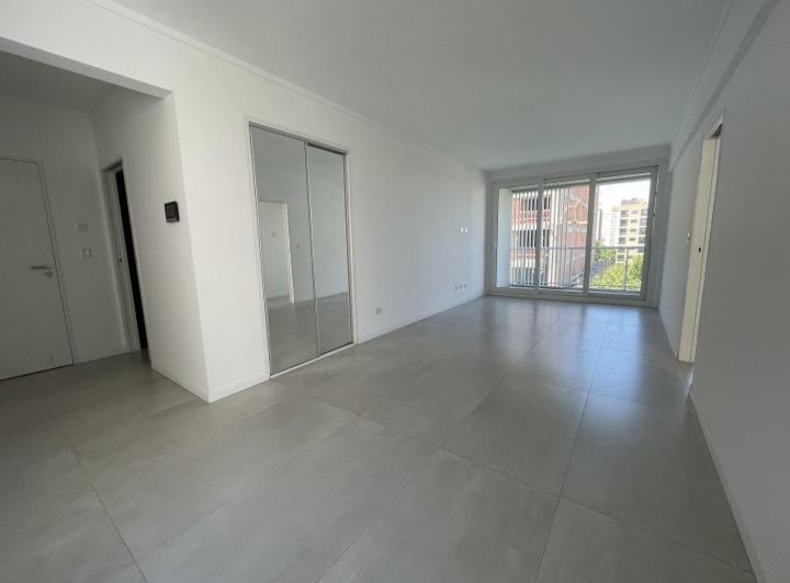 Departamento · 80m² · 3 Ambientes · 1 Cochera