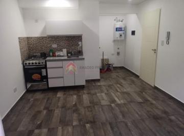 Departamento · 22m² · 1 Ambiente · Impecable Monoambiente con Balcon. Excelente Ubicacion: Pedernera 325, Lomas de Zamora