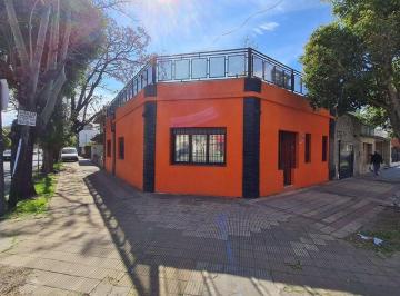 Casa · 114m² · 4 Ambientes · 2 Cocheras · Moron Centro Impecable Propiedad 4 Amb
