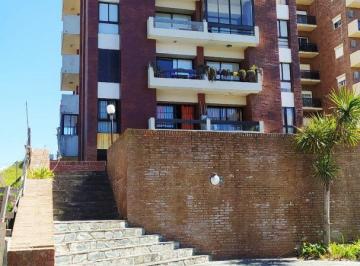 GIA-GI1-2424_2 · Venta Dto 2 Amb C/ Cochera y Baulera Vista Frontal Al Mar