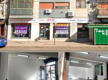 Local comercial · 40m² · 1 Ambiente · Excelente Local de 40 m² Ubicado Sobre Av Rivadavia