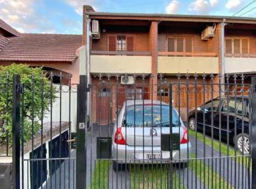 PH · 76m² · 4 Ambientes · 1 Cochera · Triplex 4 Ambientes Castelar Sur