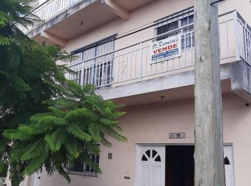 Casa · 180m² · 4 Ambientes · 1 Cochera · Casa 4 Ambientes en Venta - Libertad Merlo