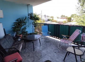 Casa · 225m² · 12 Ambientes · 3 Cocheras · Casa - Banfield