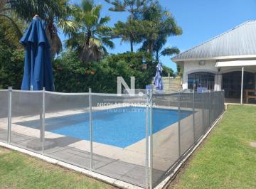Foto1 · Vende Casa de 3 Dorm. Totalmente Reformada. con Piscina Climatizada. Cerca de Colegios, Punta