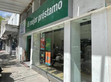 Local comercial · 442m² · Local - Centro