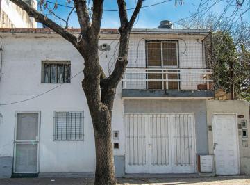 Casa · 192m² · 4 Ambientes · Casa en Venta Barrio España Hospitales