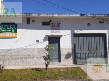 Bodega-Galpón · 185m² · 3 Ambientes · Venta Galpon con Vivienda de 3 Ambientes en Quilmes