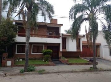 Foto · B Las Rosas T:320 m², 174 m² Cub. 3 Dor 2 Bños Quincho, Coch, Pat, Pileta Reciben Menor