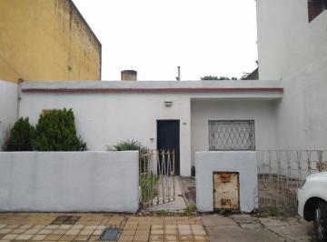 Casa de 3 ambientes, La Matanza · Casa de 3 Ambientes con Patio y Cochera Descubierta