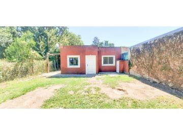 Casa · 90m² · 4 Ambientes · Casa en Venta 2 Dorm. Zona Country Club