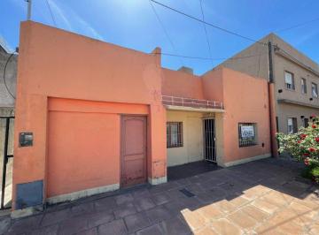 Casa de 1 ambiente, Chascomús · Casa y Depto en Venta. Calle Chile 27, Chascomús. Provincia de Buenos Aires