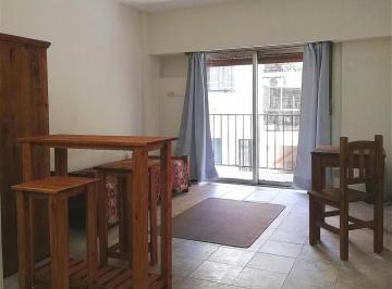 Departamento de 1 ambiente, Congreso · Monoambiente con Balcón Zona Centro