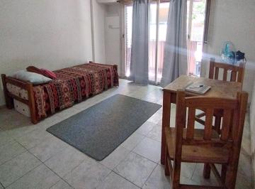 Departamento de 1 ambiente, Congreso · Monoambiente con Balcón Zona Centro