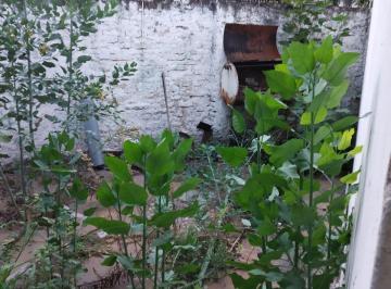 Casa de 3 ambientes, Villa Devoto · Finca de 60 Años de Antiguedad Para Demoler o Reciclar