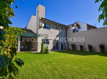 Casa de 5 ambientes, Morón · Preciosa Casa en Venta