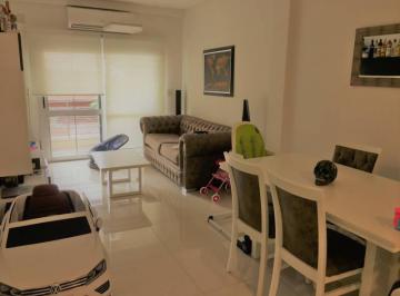 Departamento · 67m² · 3 Ambientes · 1 Cochera · Venta - Excelente 3 Ambientes C/2 Cocheras! Seminuevo!