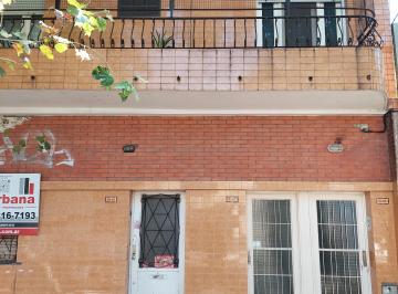 PH de 3 ambientes, Villa Real · Villa Real Departamento en PH 3 Amb. en 1er Piso con Terraza Propia U$s 96.000