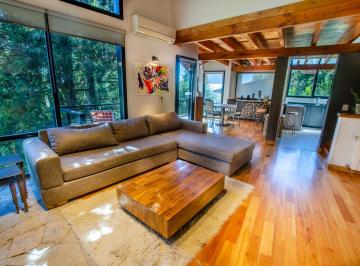 Casa de 9 ambientes, San Carlos de Bariloche · Hermosa Propiedad en Venta Compuesta por Tres Casas. Venta Bariloche.