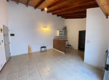 PH de 2 ambientes, Mataderos · Excelente PH 2 Amb. con Patio Sin Expensas!