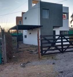 Departamento · 77m² · 2 Dormitorios · Duplex Villa Allende - Barrio Cumbres
