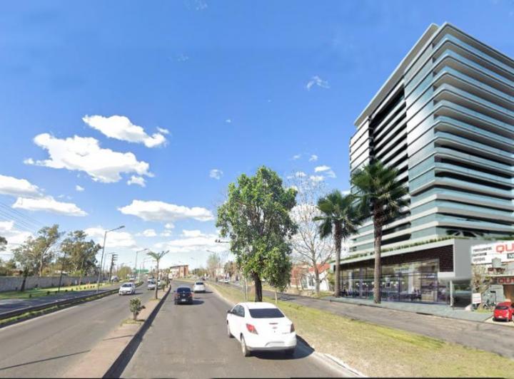 Local comercial · 720m²