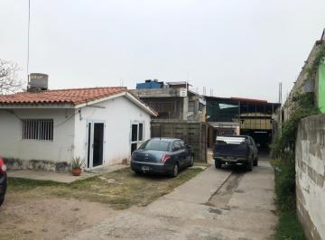 Bodega-Galpón · 701m² · Venta Galpon y Casa con Gran Lote Zona Industrial