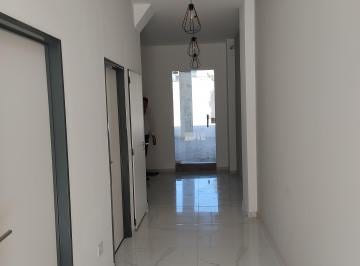 Departamento de 3 ambientes, Monte Castro · Depto. 3 Amb. con Balcón y Cochera. Apto Comercial. Monte Castro