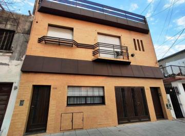 PH · 105m² · 4 Ambientes · 1 Cochera · Venta PH 4 Amb C/ Garage en Villa Lynch