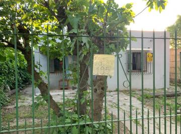 Casa de 3 ambientes, Almirante Brown · Casa en Venta con Excelente Lote en Malvinas Argentinas