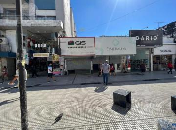 Local comercial · 246m² · Excelente Local en Peatonal - Lomas de Zamora