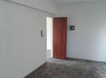Departamento de 3 ambientes, La Matanza · Alquiler Depto 3 Ambientes Al Fte con Balcon Ramos Mejia Sur